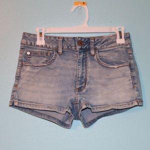 American Eagle Hi-Rise Shortie
